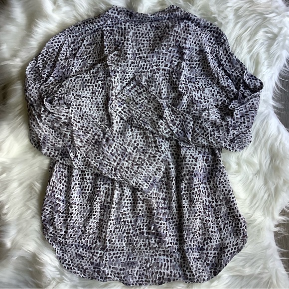 NWT Rails Josephine Blue Reptile print button down shirt Medium - Picture 2 of 8